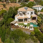 Beautiful Algarve Villa 5 Bedrooms Villa Pilar Amazing Beach Sea Views Albufeira